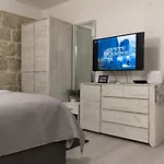 Toniko Διαμέρισμα *