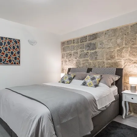 Toniko Apartman *