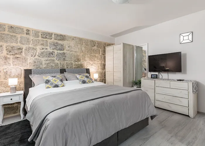 Toniko Apartman